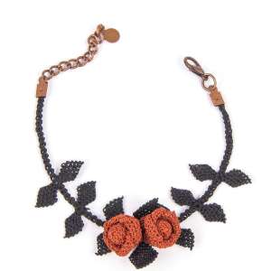 Rosebud Point Lace Bracelet